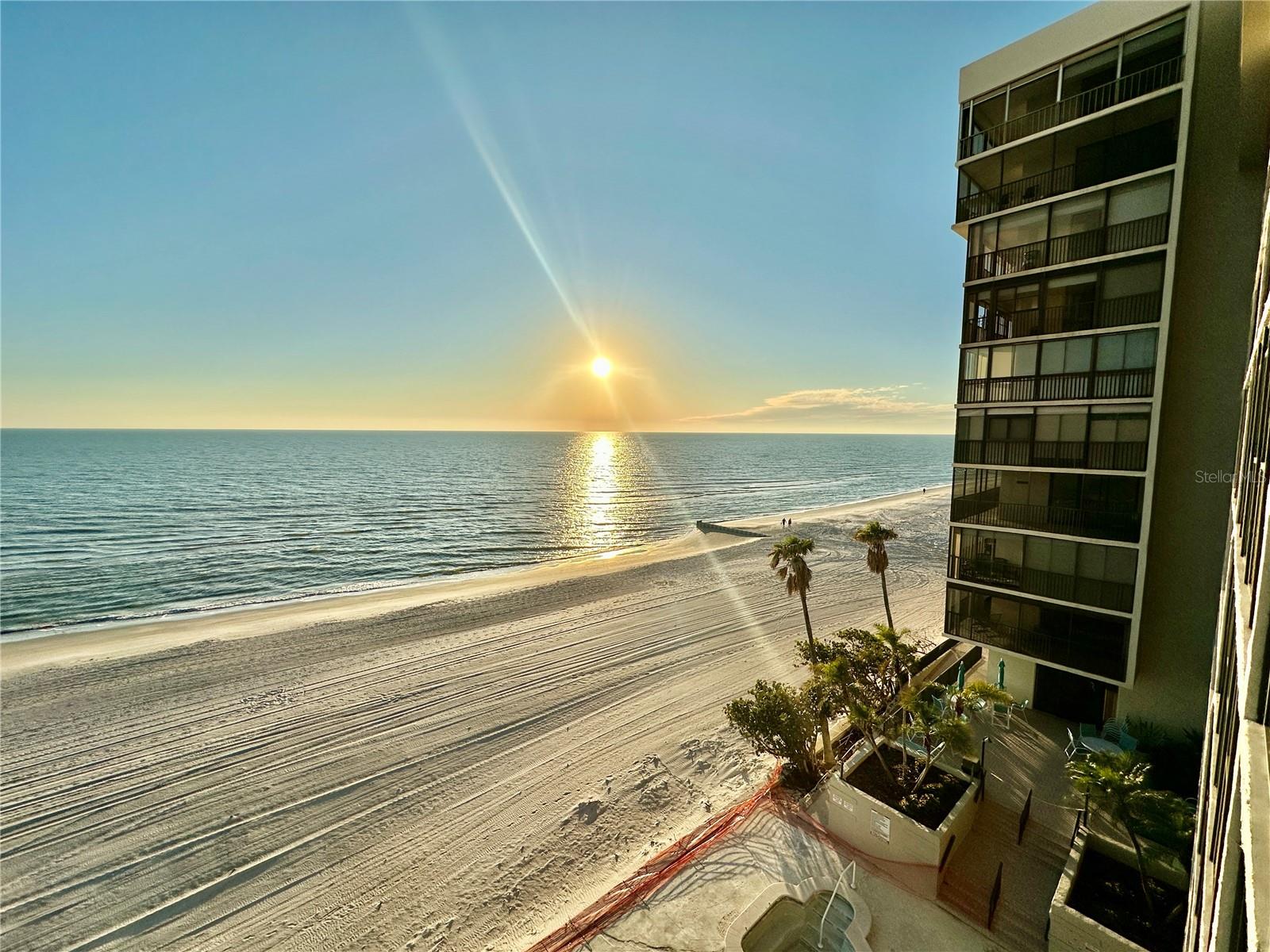 SURFSIDE TOWER CONDO - Residential Lease