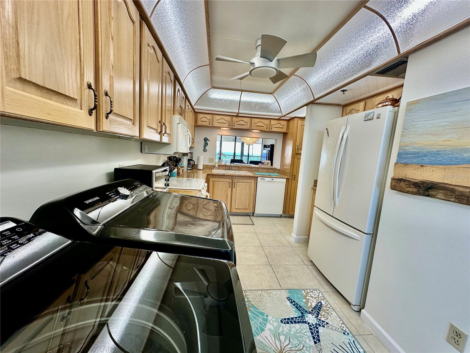 SURFSIDE TOWER CONDO - Residential Lease