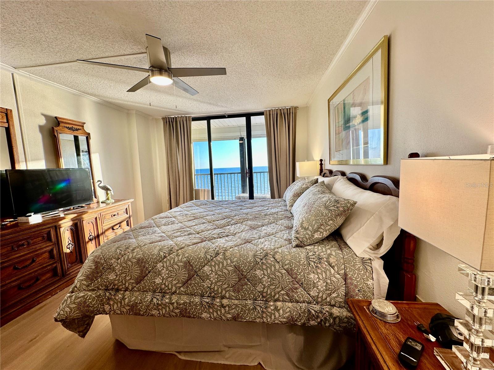 SURFSIDE TOWER CONDO - Residential Lease