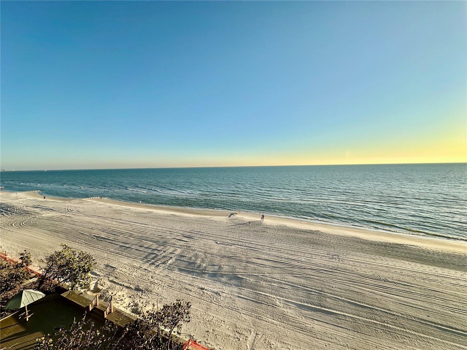 SURFSIDE TOWER CONDO - Residential Lease