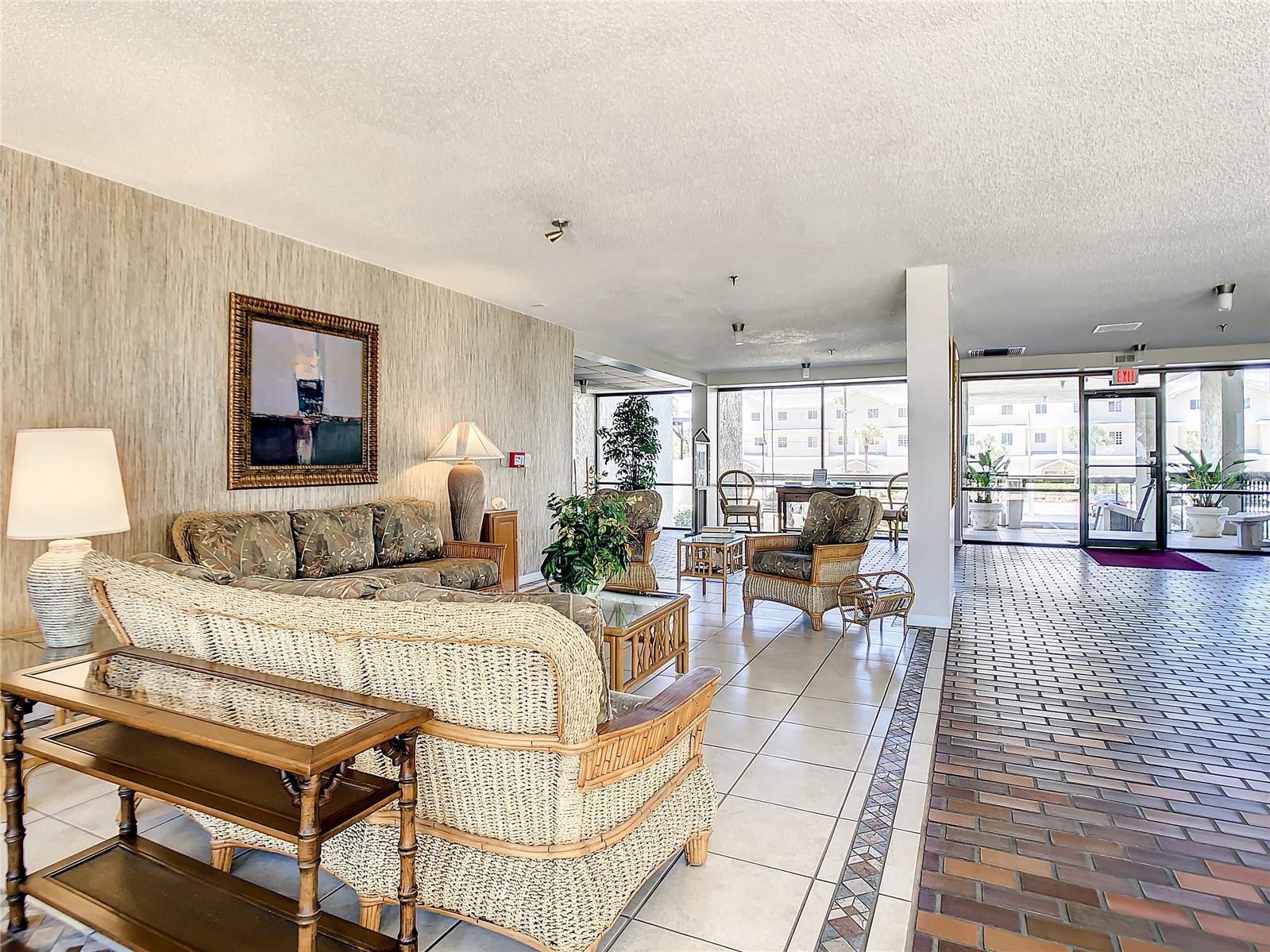 SURFSIDE TOWER CONDO - Residential Lease