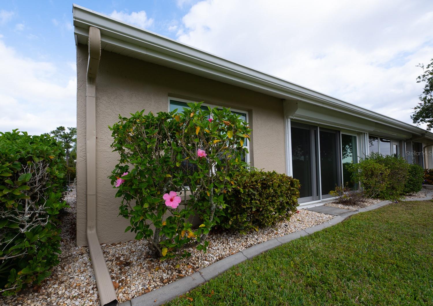 CLUBSIDE VILLAS PH II - Residential