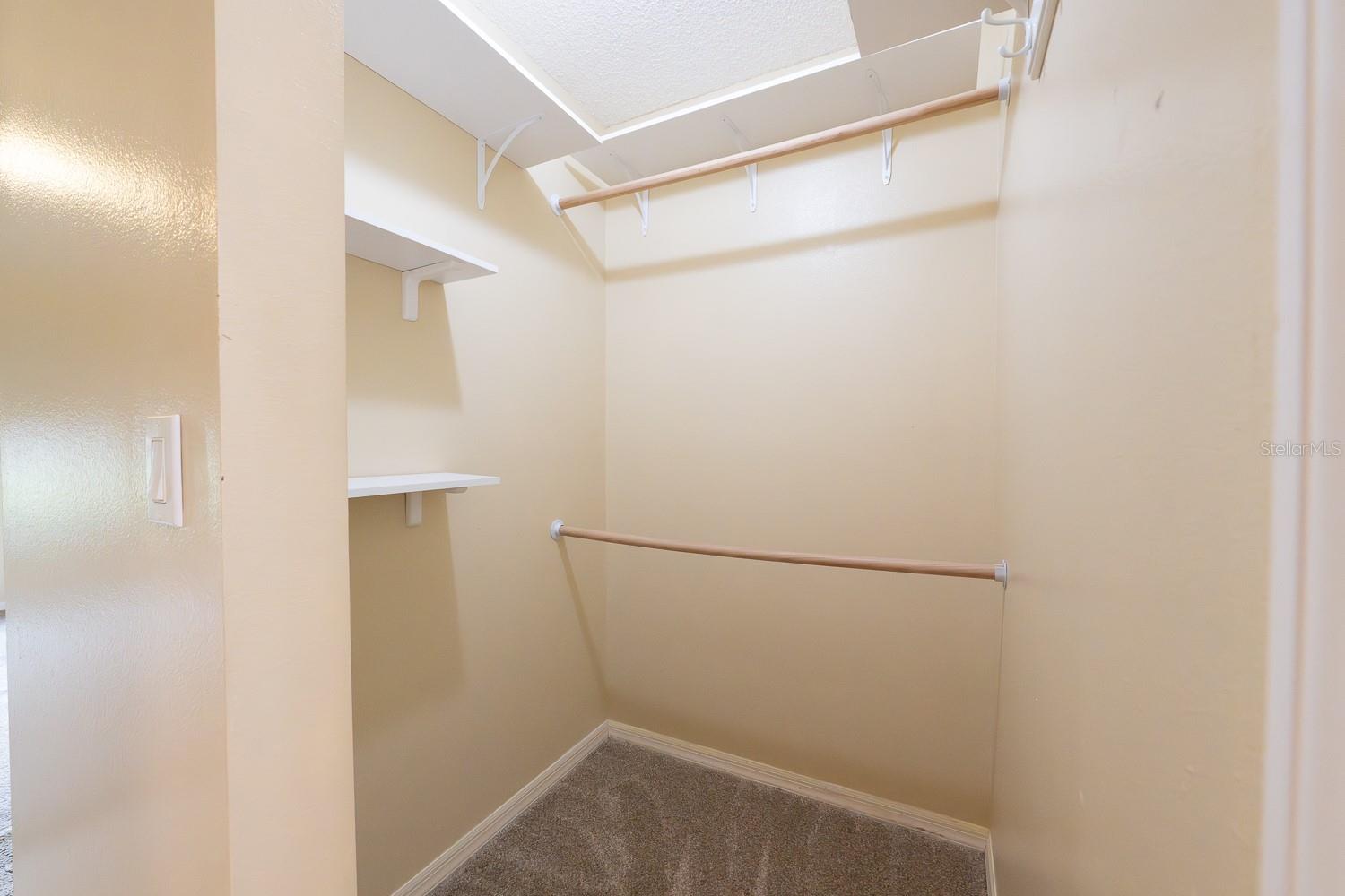 CLUBSIDE VILLAS PH II - Residential