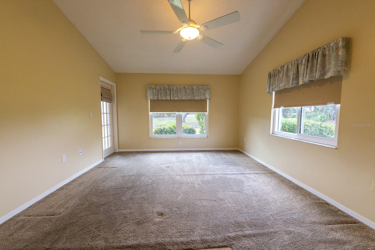 CLUBSIDE VILLAS PH II - Residential