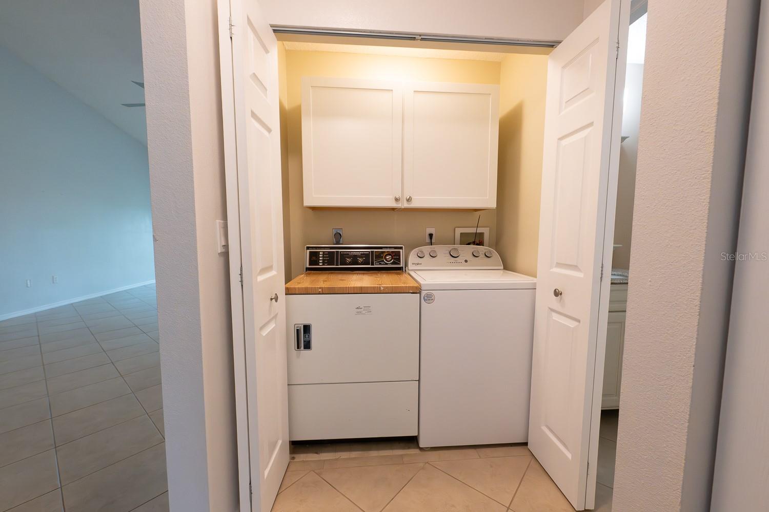 CLUBSIDE VILLAS PH II - Residential