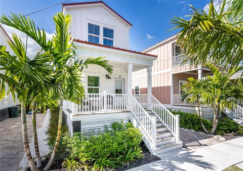 340 6TH STREET E BRADENTON FL 34208