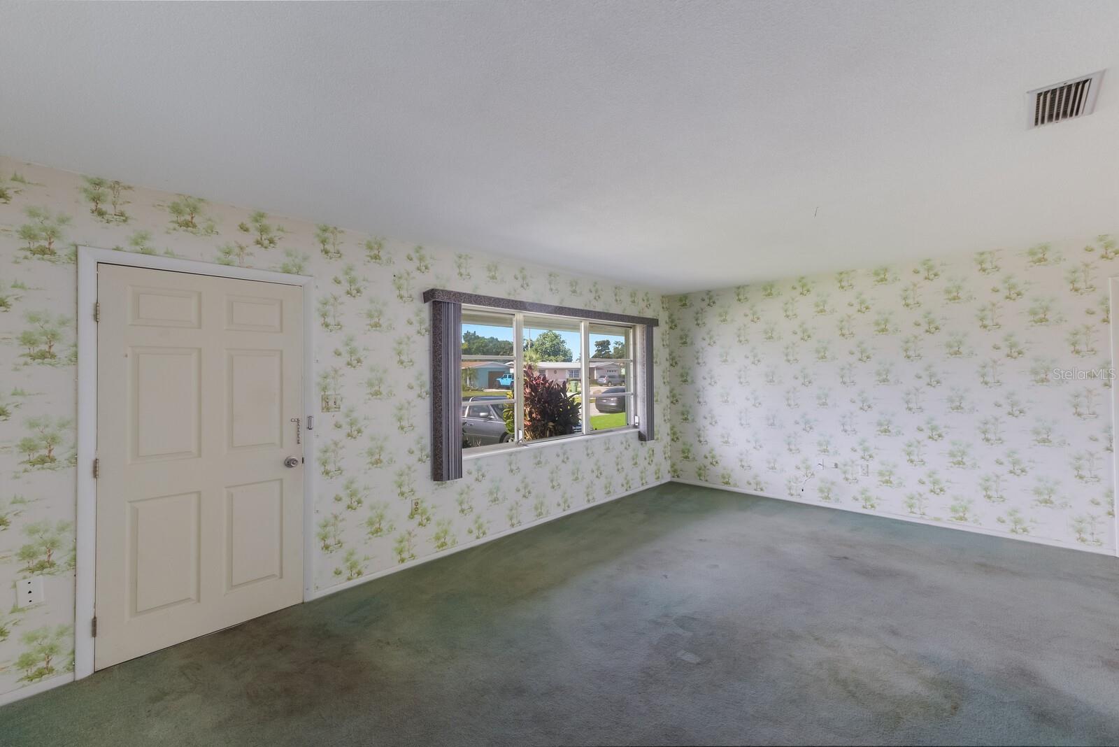 2814 SOUTHERN PARKWAY W