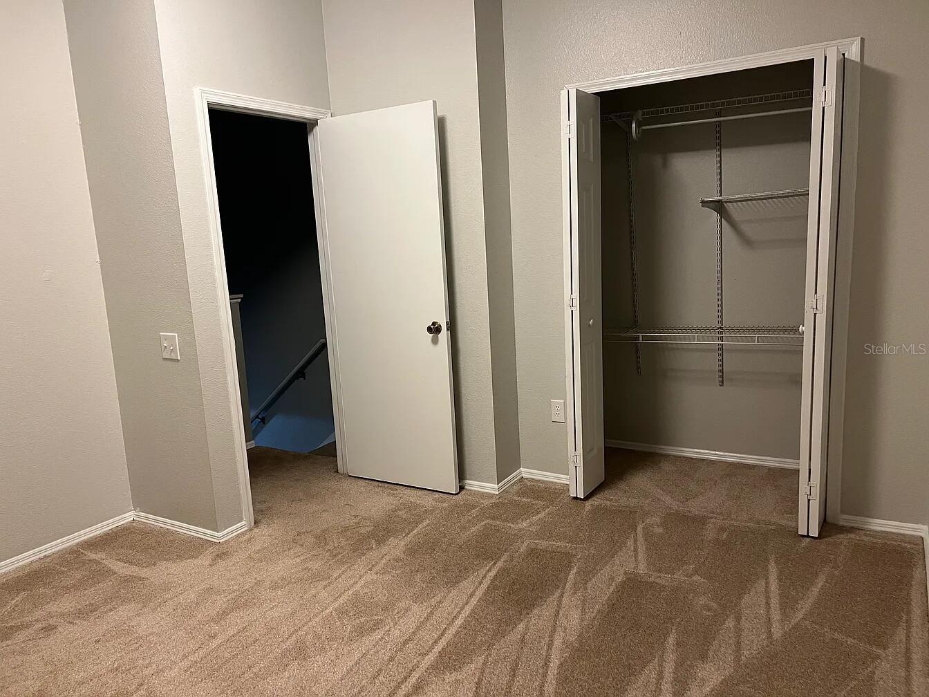 HUNTERS KEY TWNHMS AT NORT - Residential Lease