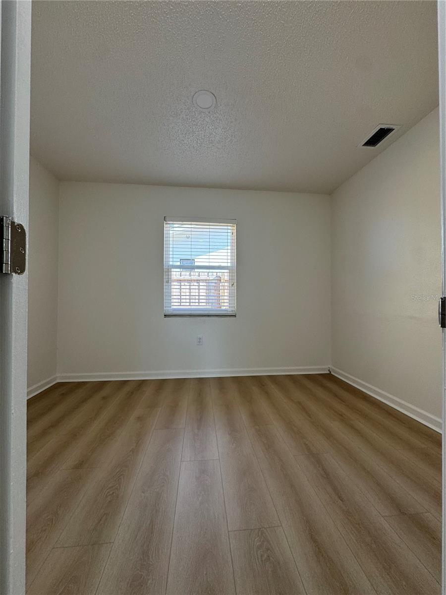 BEACON RUN - - Residential Lease