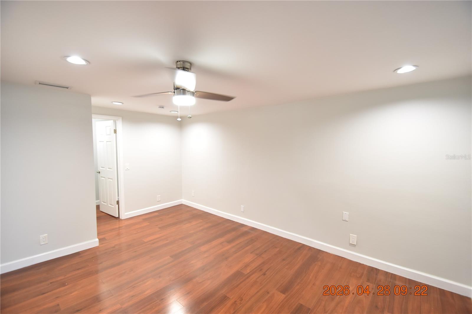 SOUTHSIDE - Residential Lease