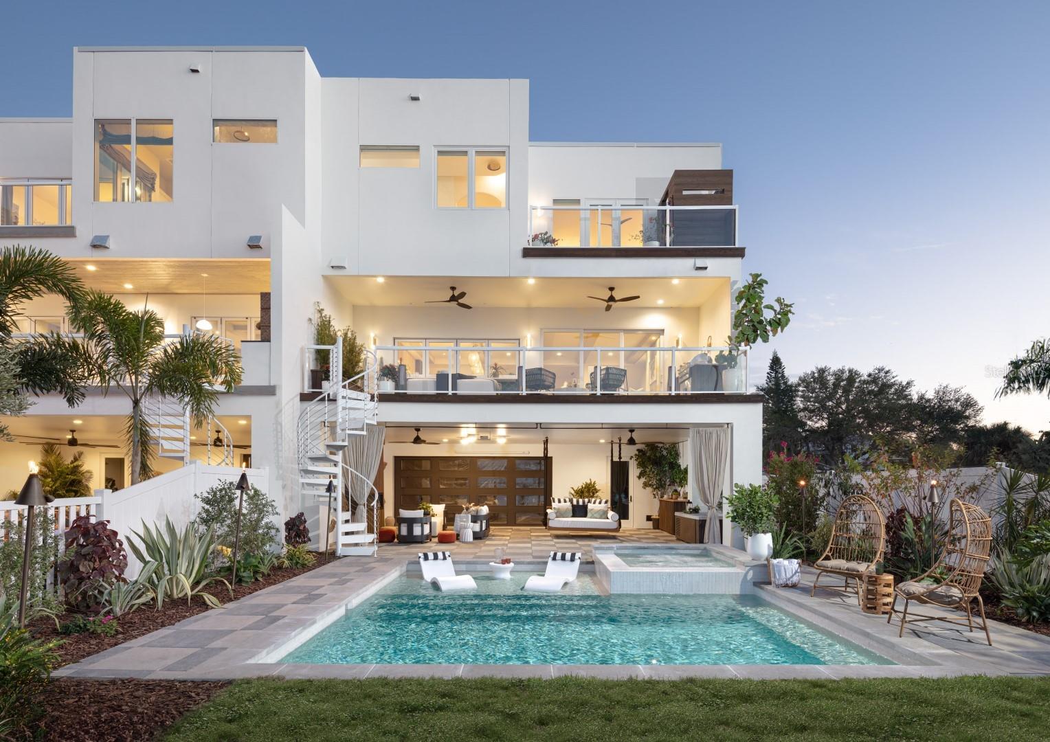 342 CAPRI BOULEVARD