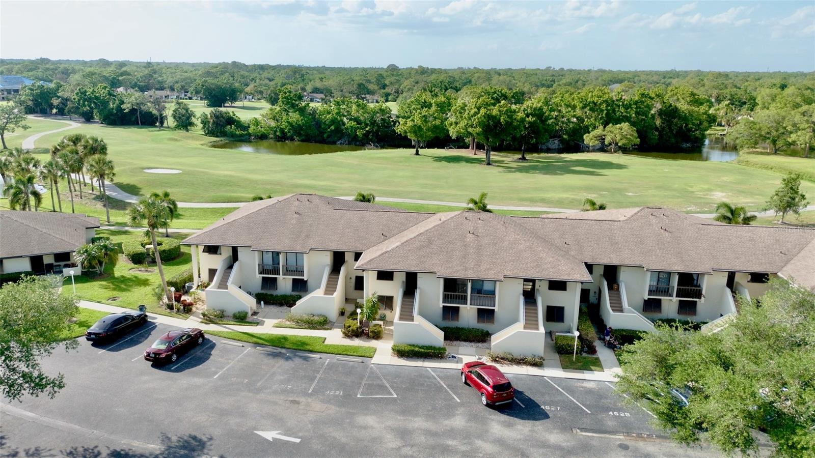 LONGWATER CHASE - Residential