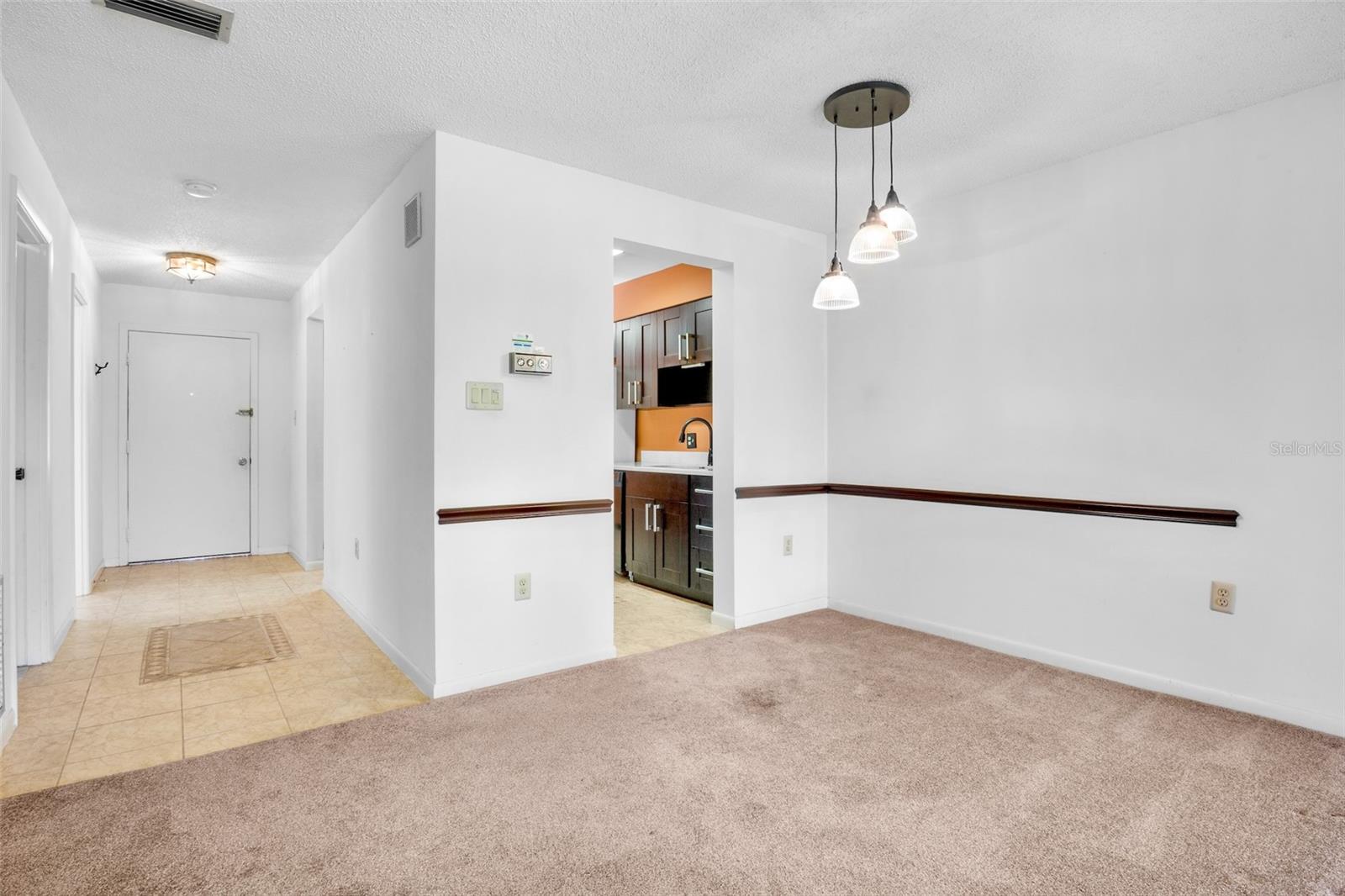 LONGWATER CHASE - Residential