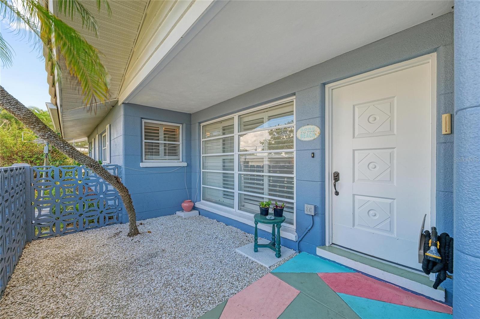 SOUTH GATE - Residential