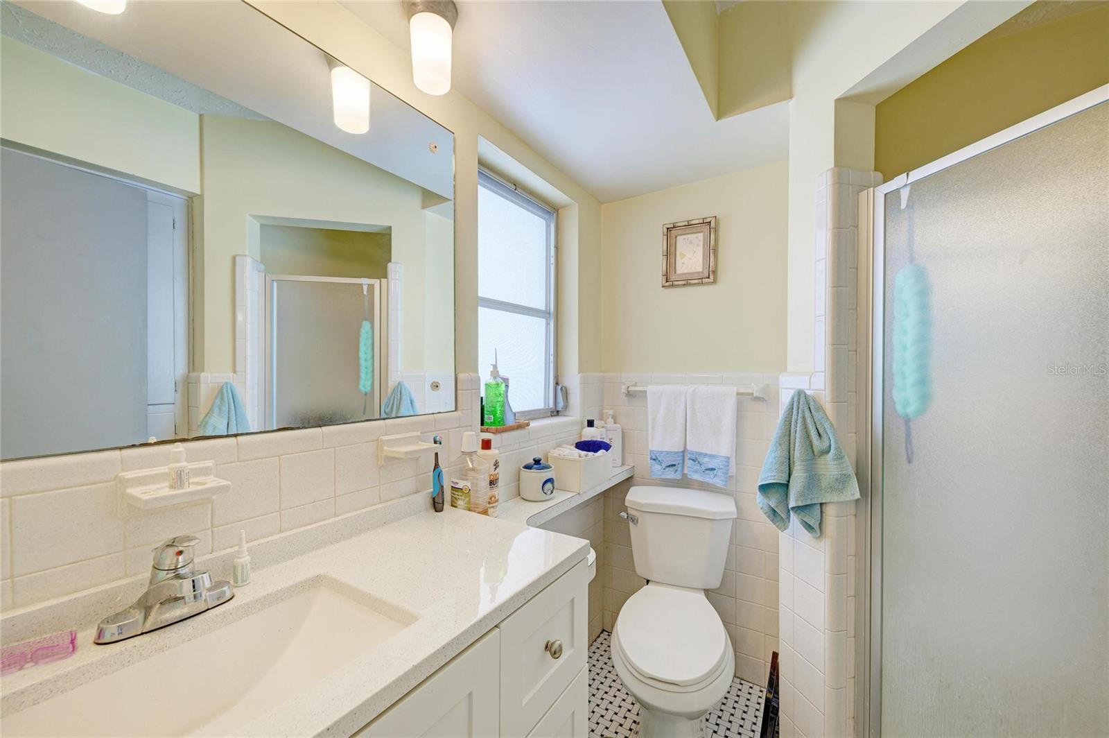 SOUTH GATE - Residential