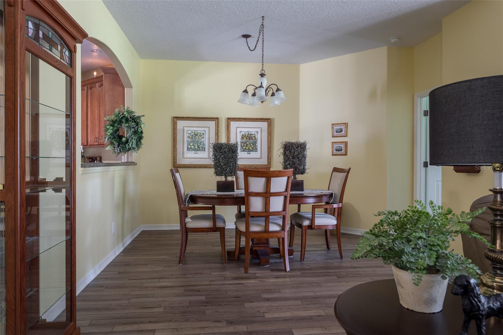 ROYAL HIGHLANDS PH 02-B LT 1317 PB 50 PG - Residential