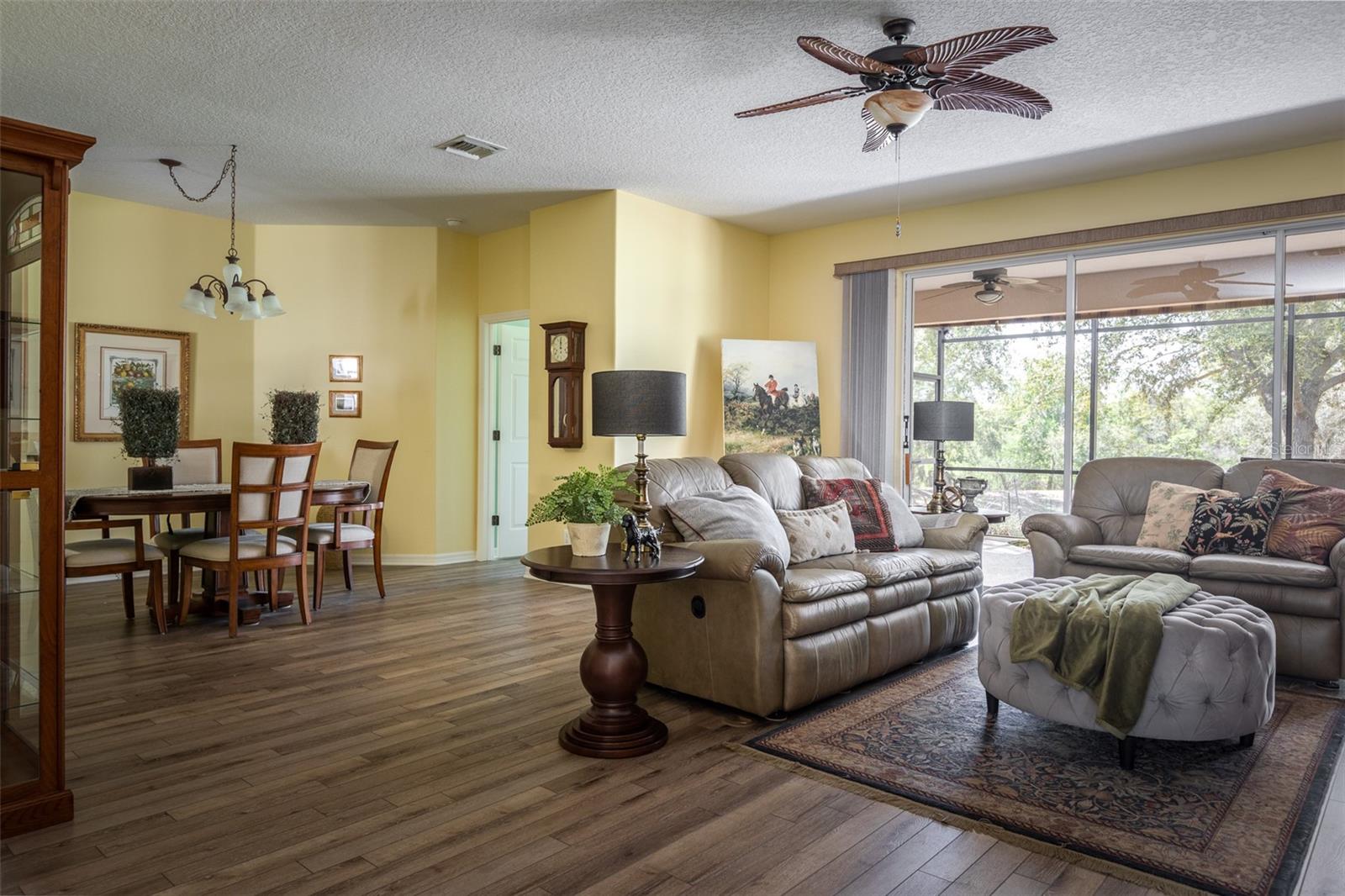 ROYAL HIGHLANDS PH 02-B LT 1317 PB 50 PG - Residential