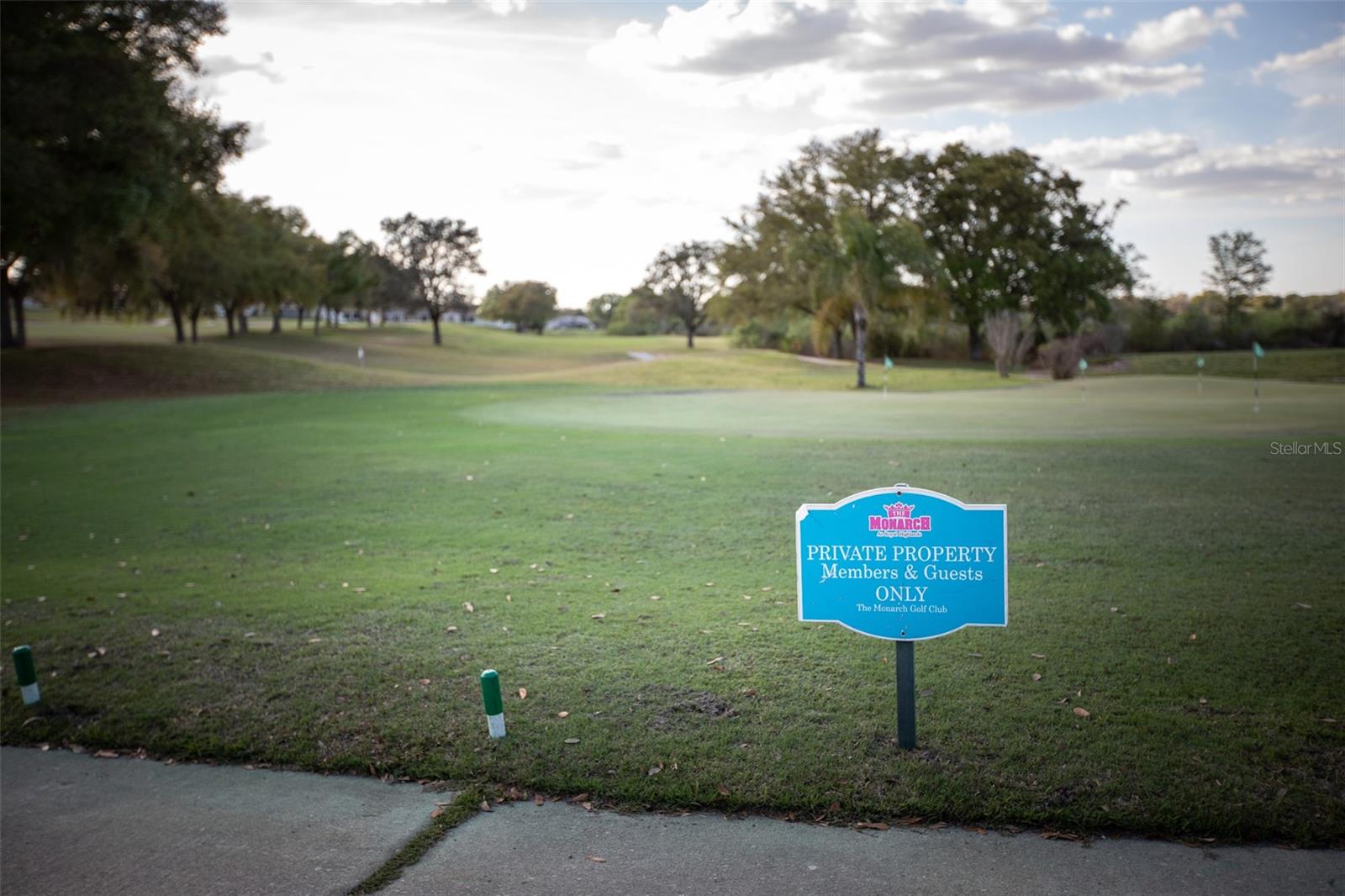 ROYAL HIGHLANDS PH 02-B LT 1317 PB 50 PG - Residential