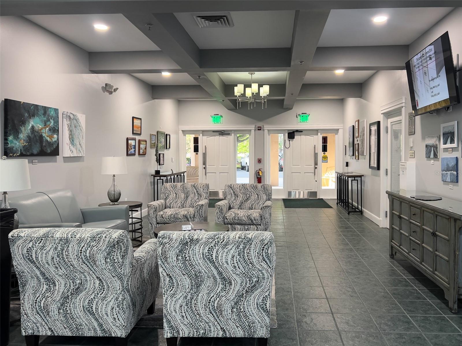 ROYAL HIGHLANDS PH 02-B LT 1317 PB 50 PG - Residential