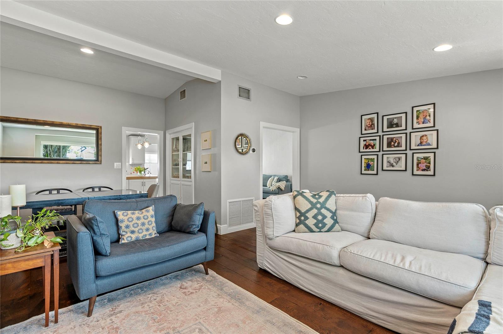 DOMMERICH ESTATES 1ST ADD - Residential