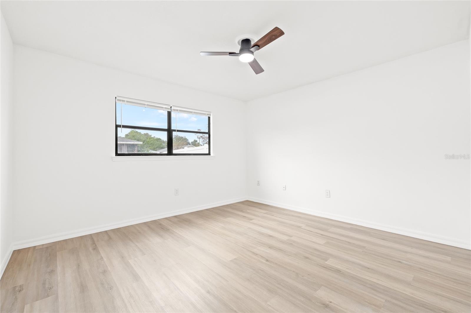 SHADOW RIDGE - Residential