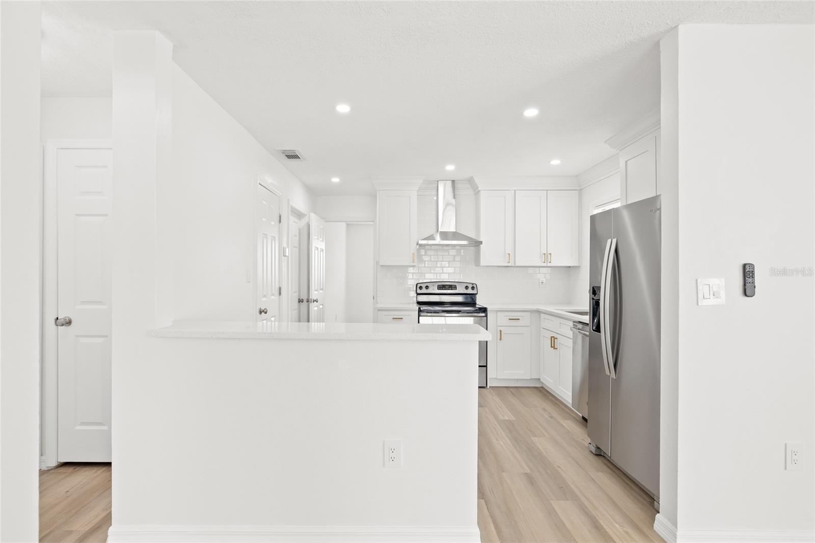 SHADOW RIDGE - Residential