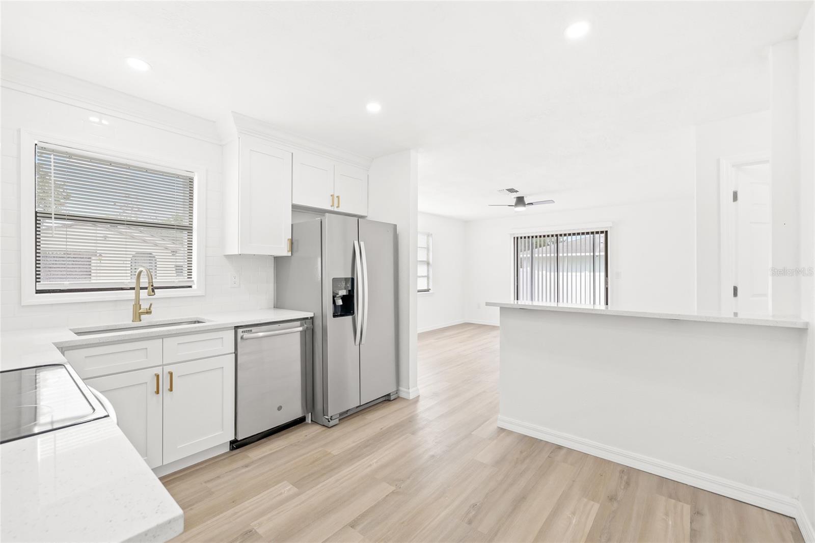 SHADOW RIDGE - Residential