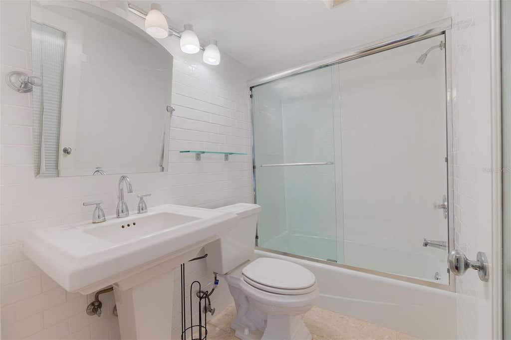 Photo of 2480 Presidential Way #1801, West Palm Beach, FL 33401 (MLS # TB8525899)
