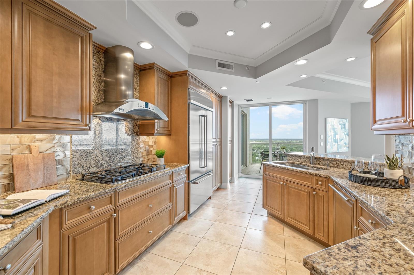 400 BEACH DRIVE NE 2301
