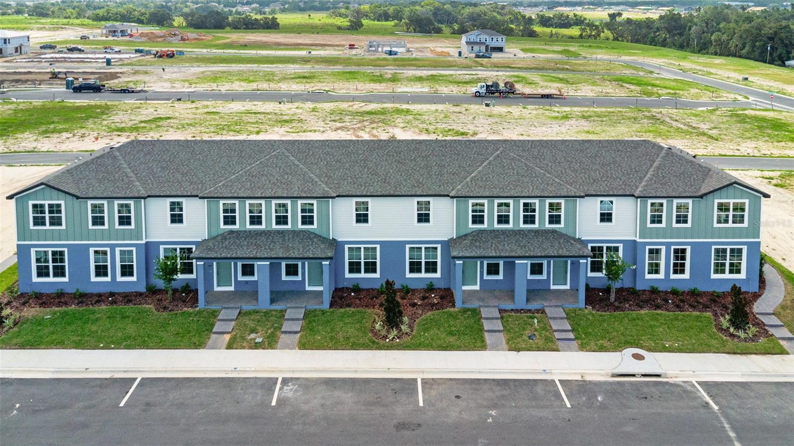 612 EMERALD GROVE DRIVE