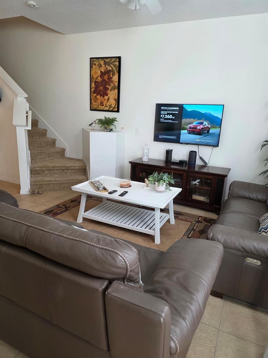 COMPASS BAY UNIT 1 - Residential Lease