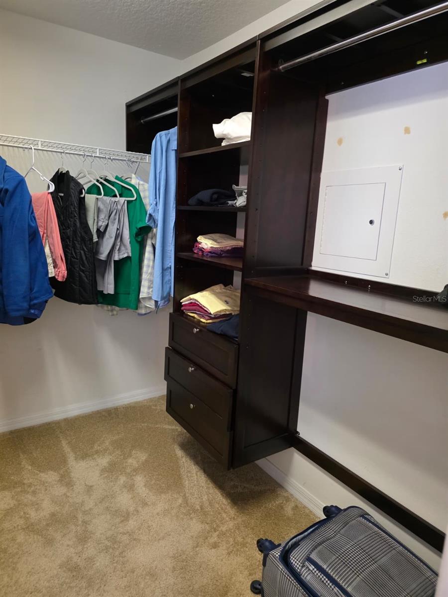 COMPASS BAY UNIT 1 - Residential Lease