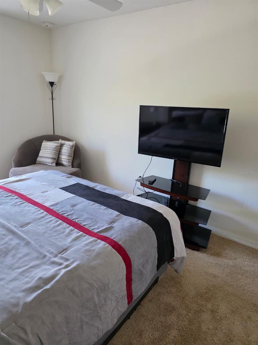 COMPASS BAY UNIT 1 - Residential Lease