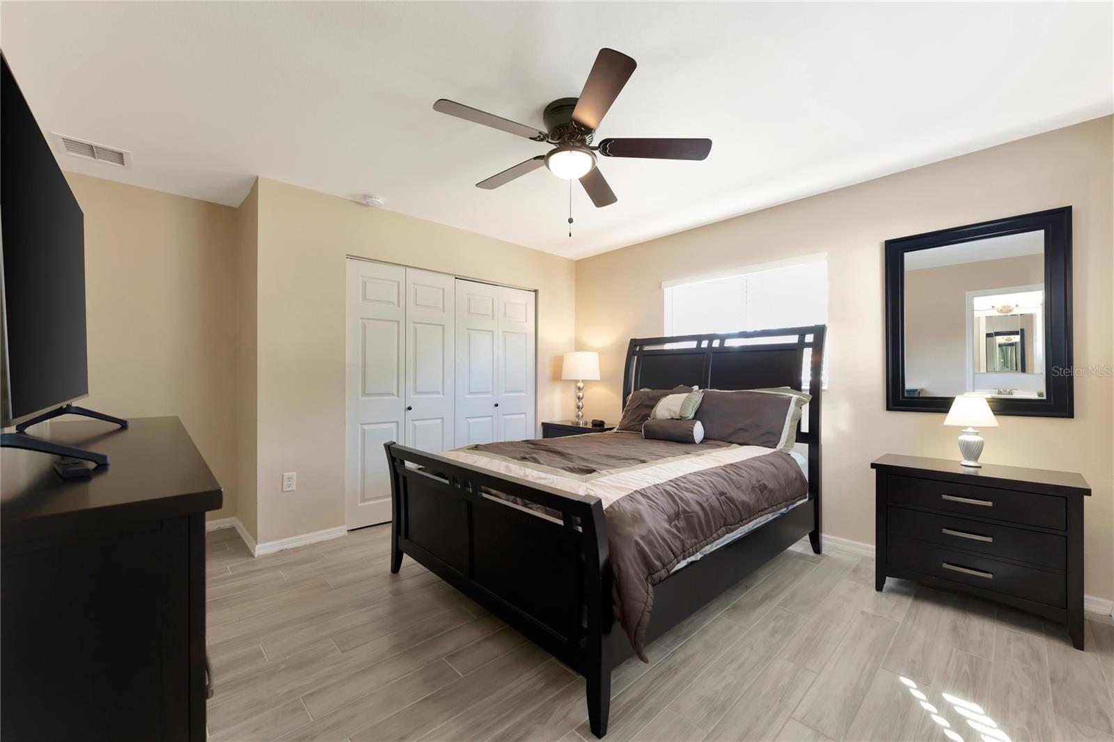SOUTH GATE - Residential Lease