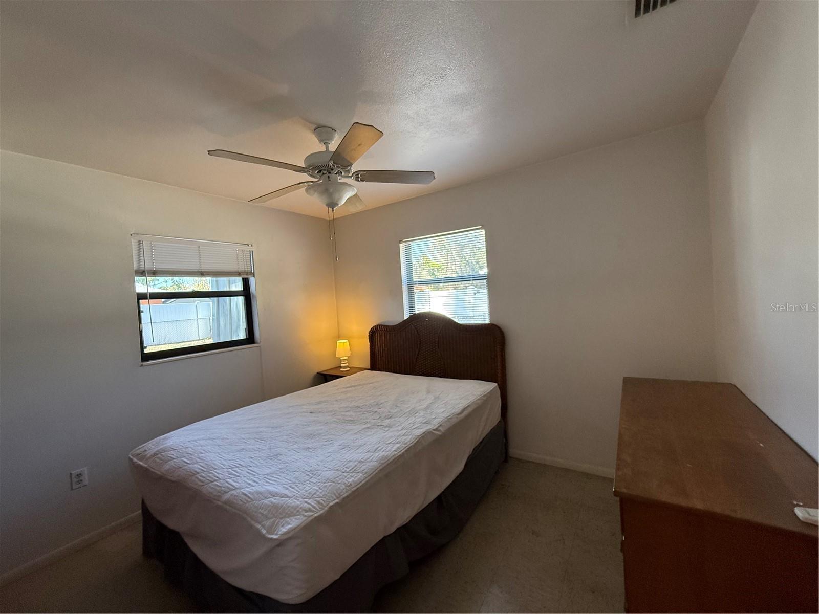 EASTWOOD OAKS - Residential