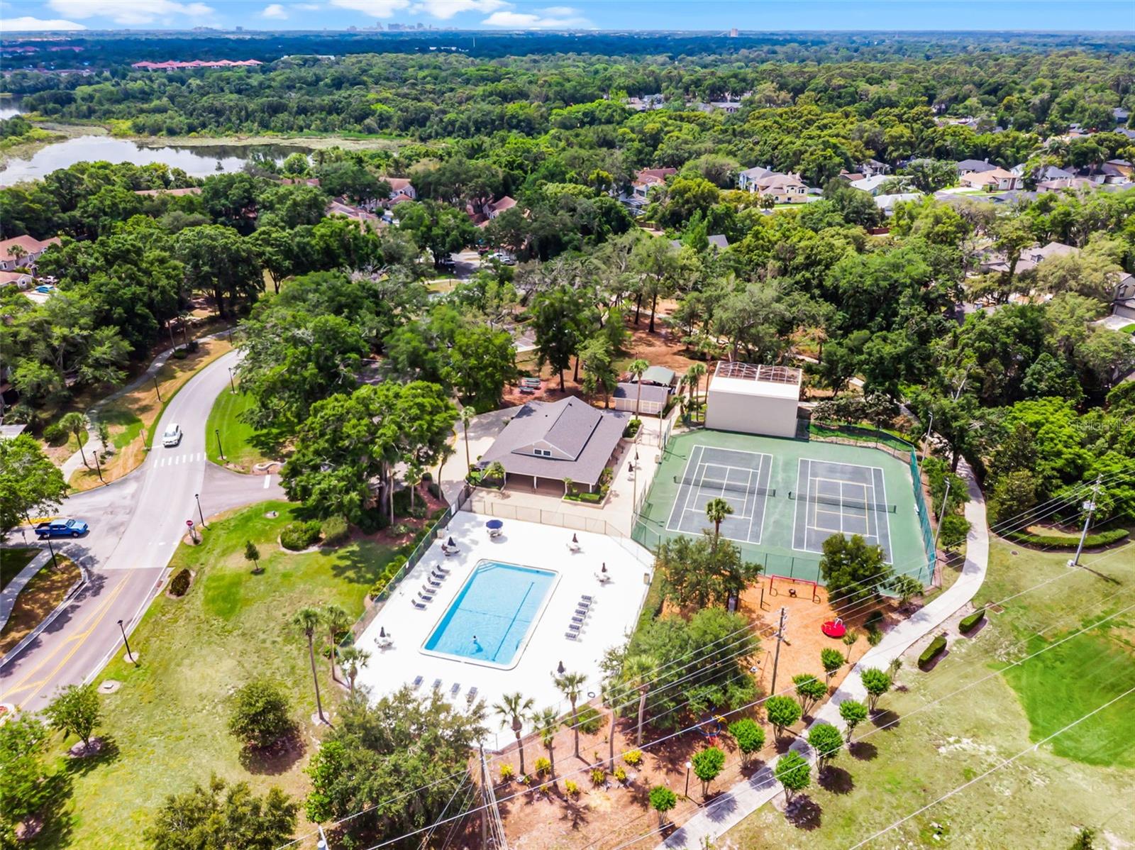 WOODBRIDGE AT COUNTRY CREEK - Residential