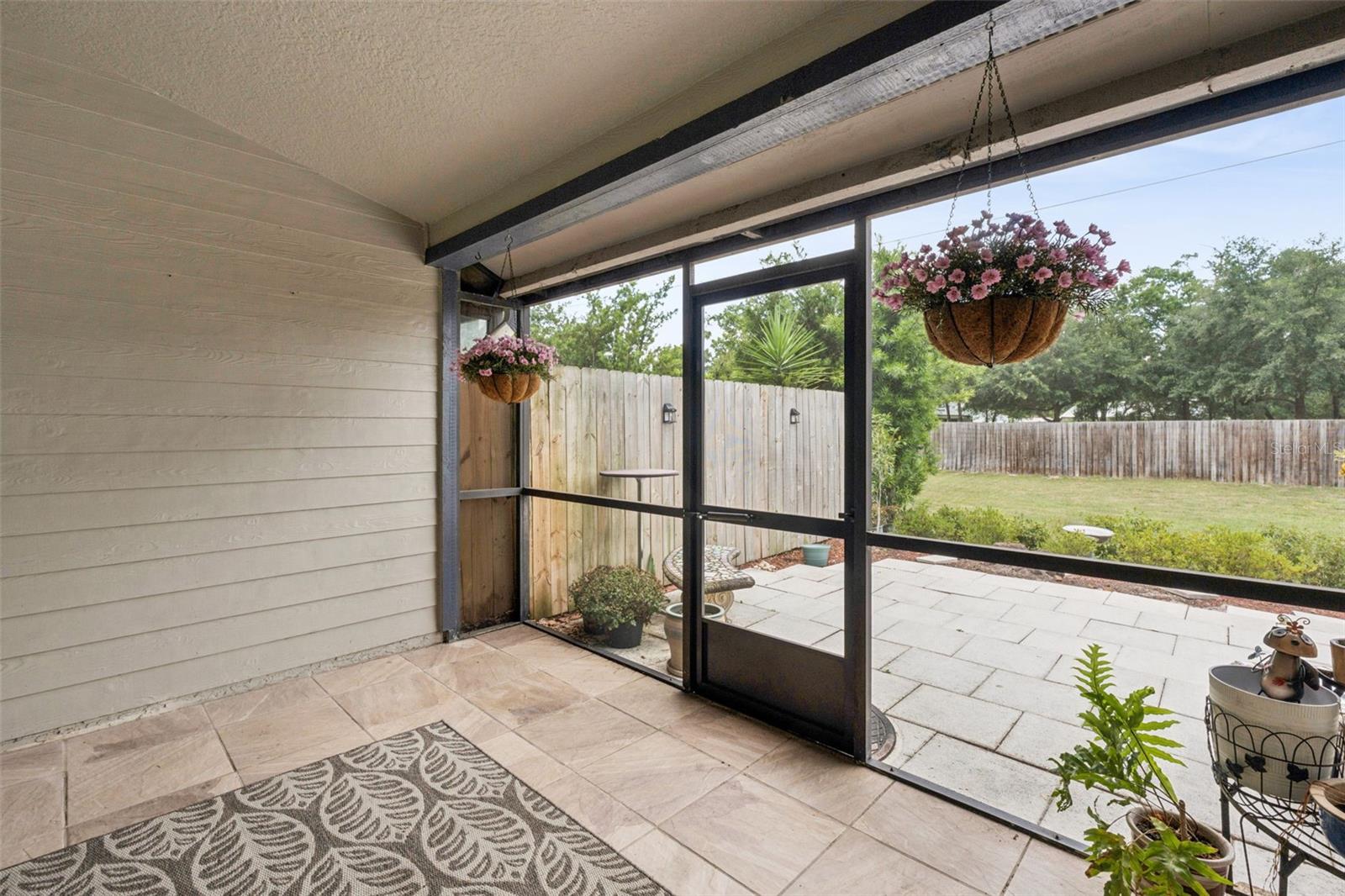 WOODBRIDGE AT COUNTRY CREEK - Residential