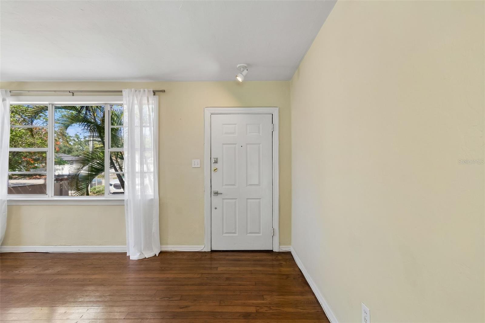 MARYLAND MANOR REV - Residential