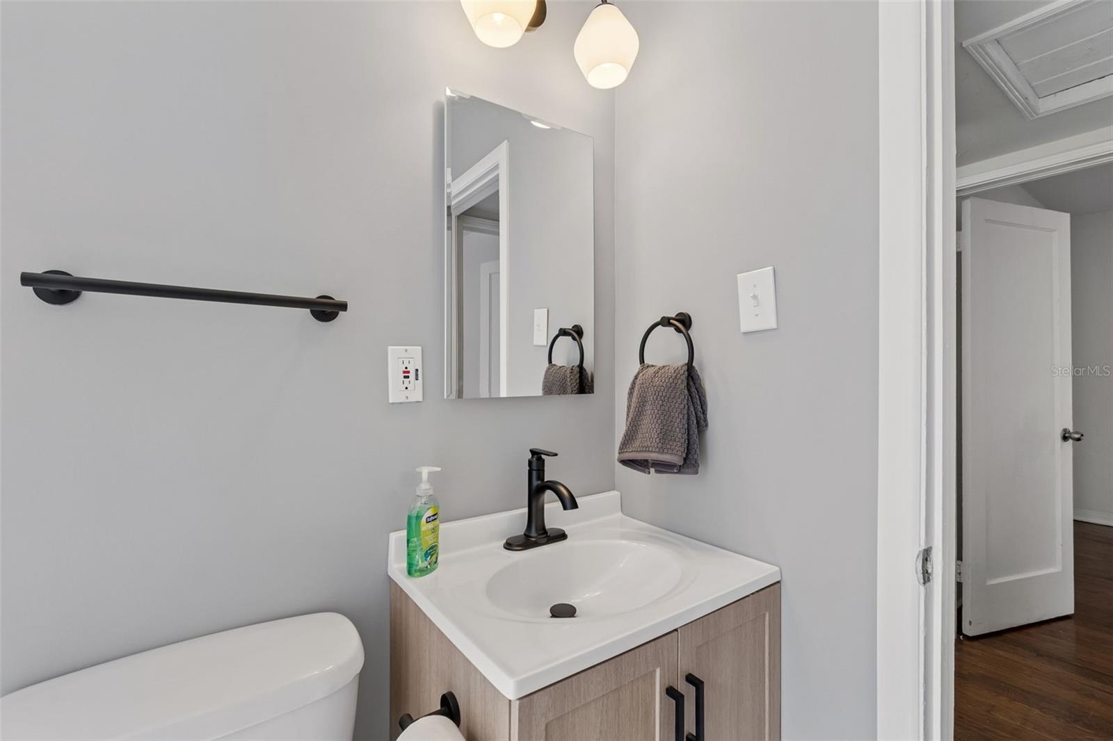 MARYLAND MANOR REV - Residential