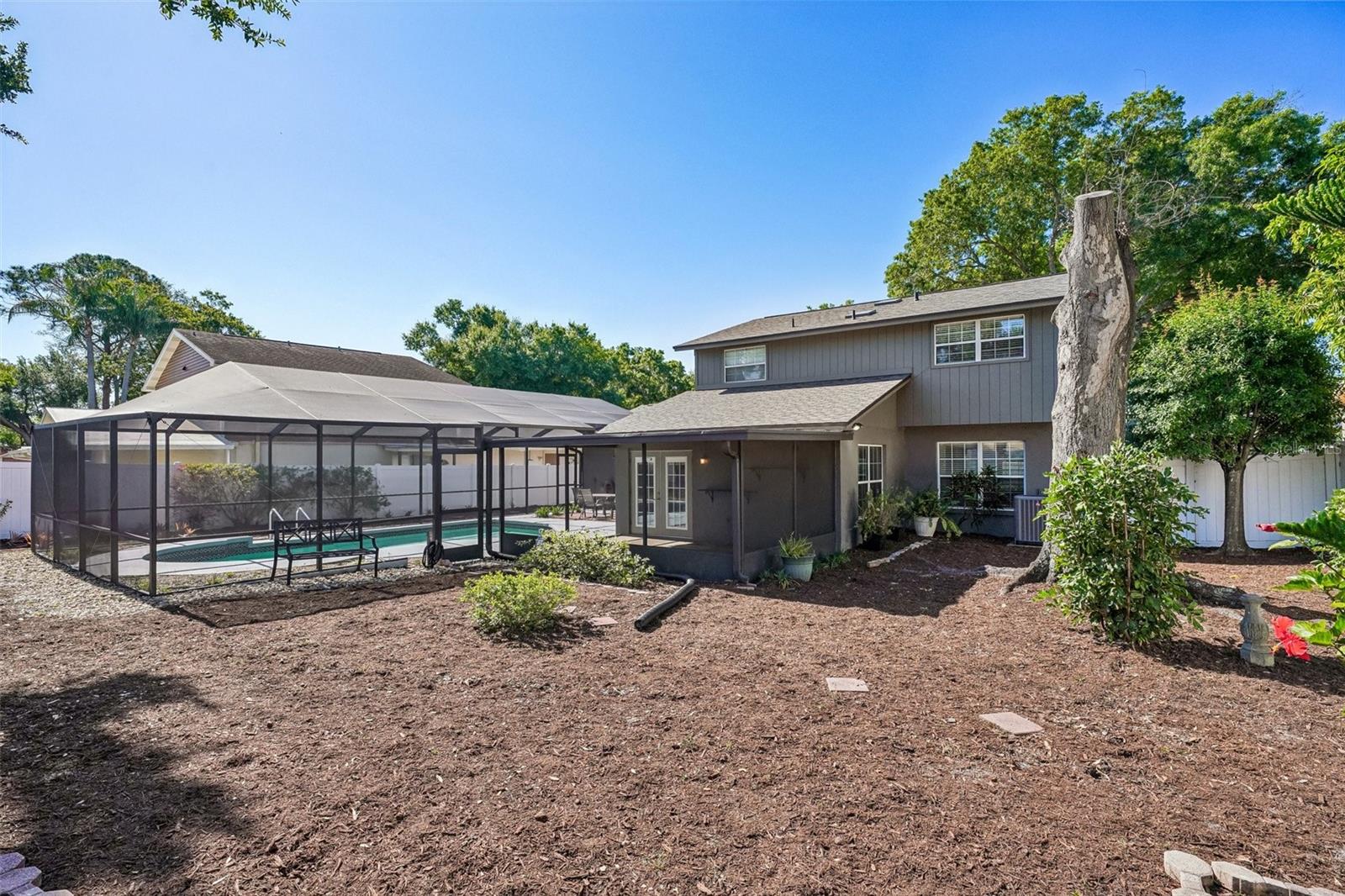 TOWNN COUNTRY PARK SC 9 UN 13A - Residential