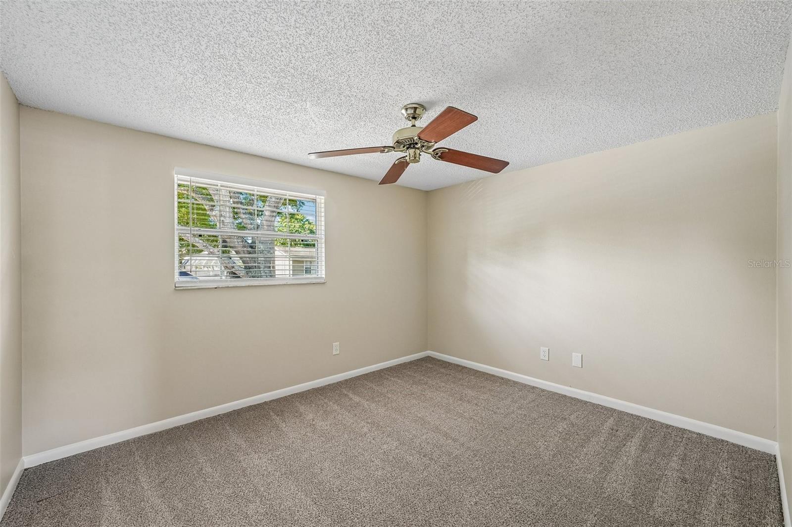 TOWNN COUNTRY PARK SC 9 UN 13A - Residential