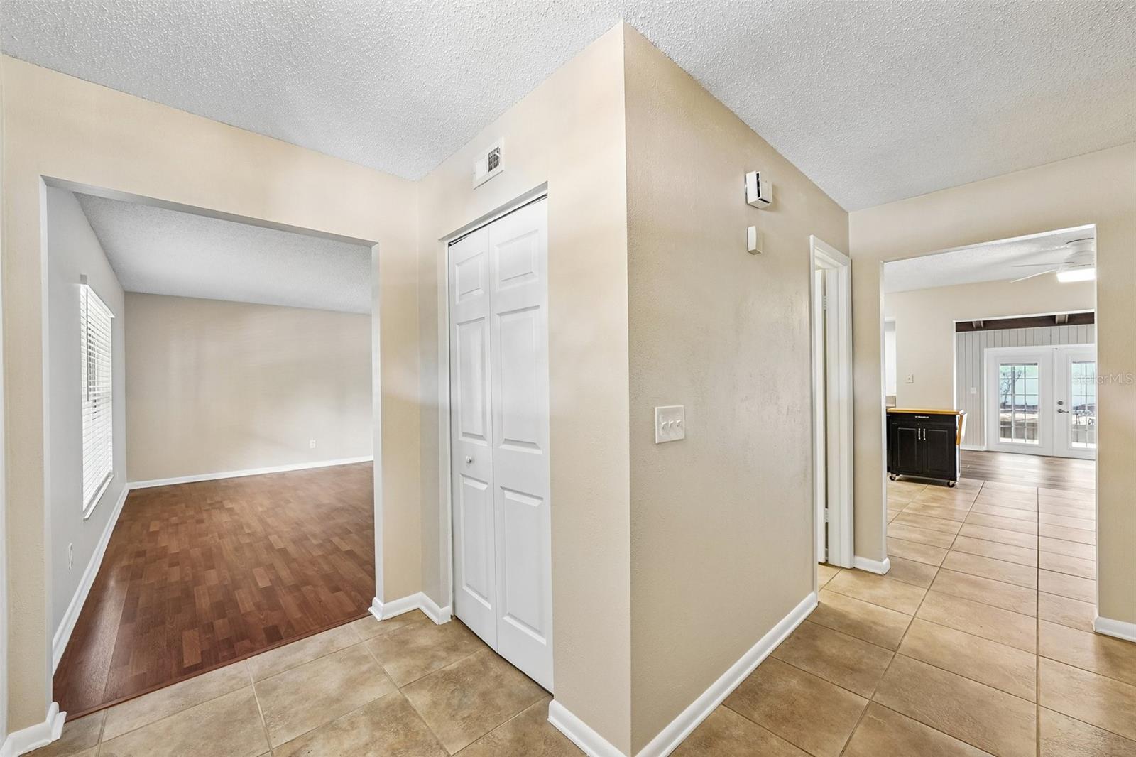 TOWNN COUNTRY PARK SC 9 UN 13A - Residential