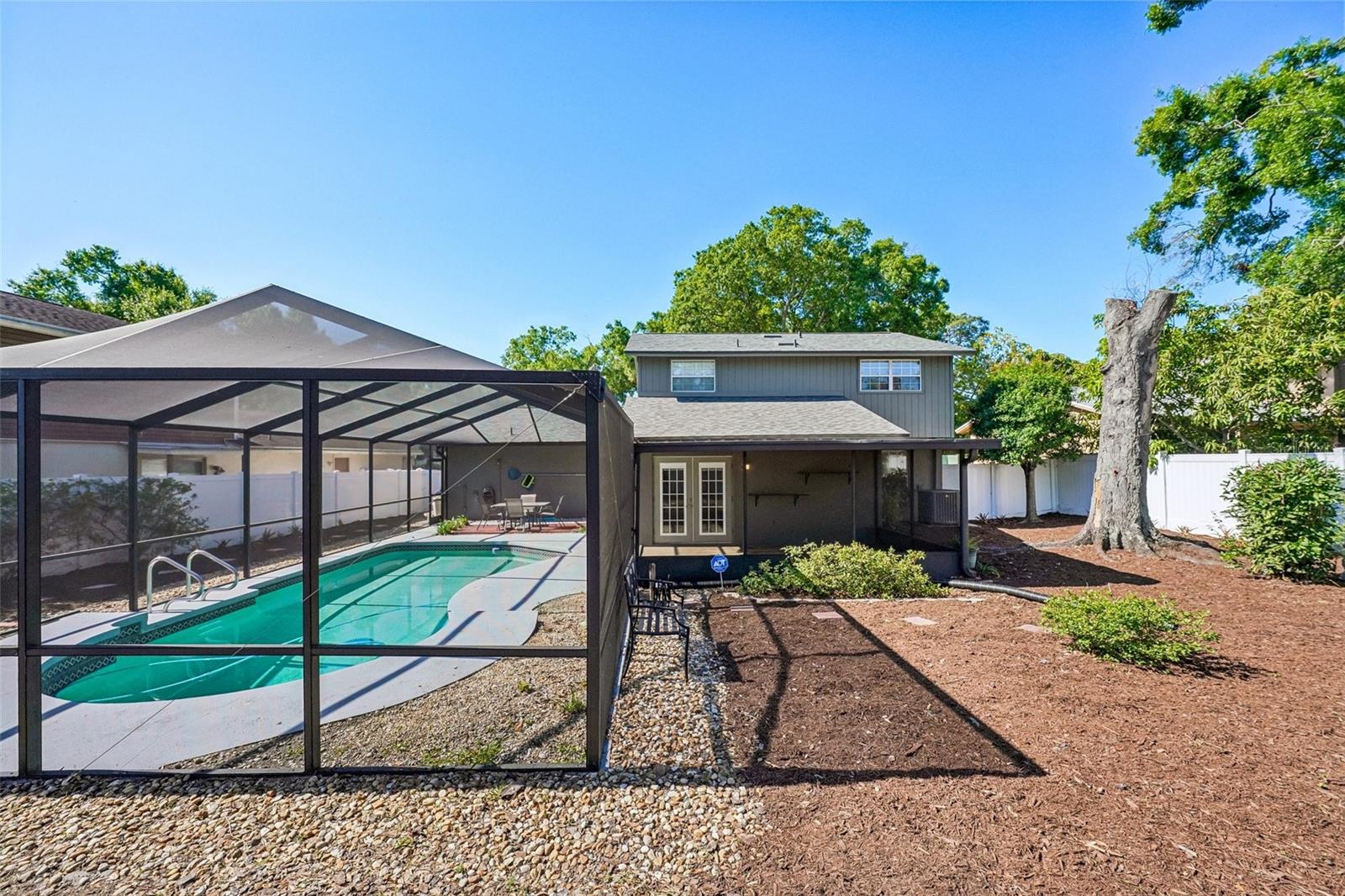 TOWNN COUNTRY PARK SC 9 UN 13A - Residential