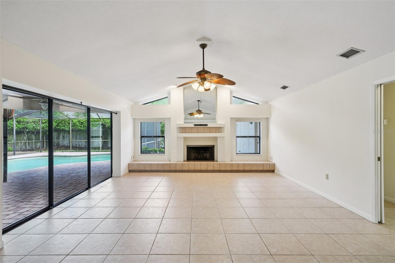 BUCKINGHAM - Residential