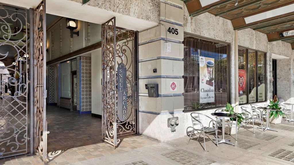 Photo of 405 Central Avenue #200, St Petersburg, FL 33701 (MLS # TB8504733)