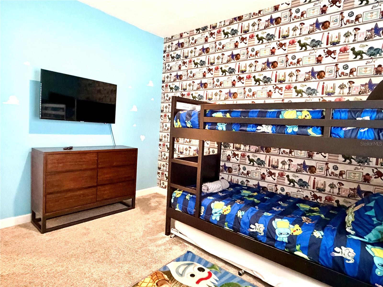 STOREY LAKE PH 3 - Residential