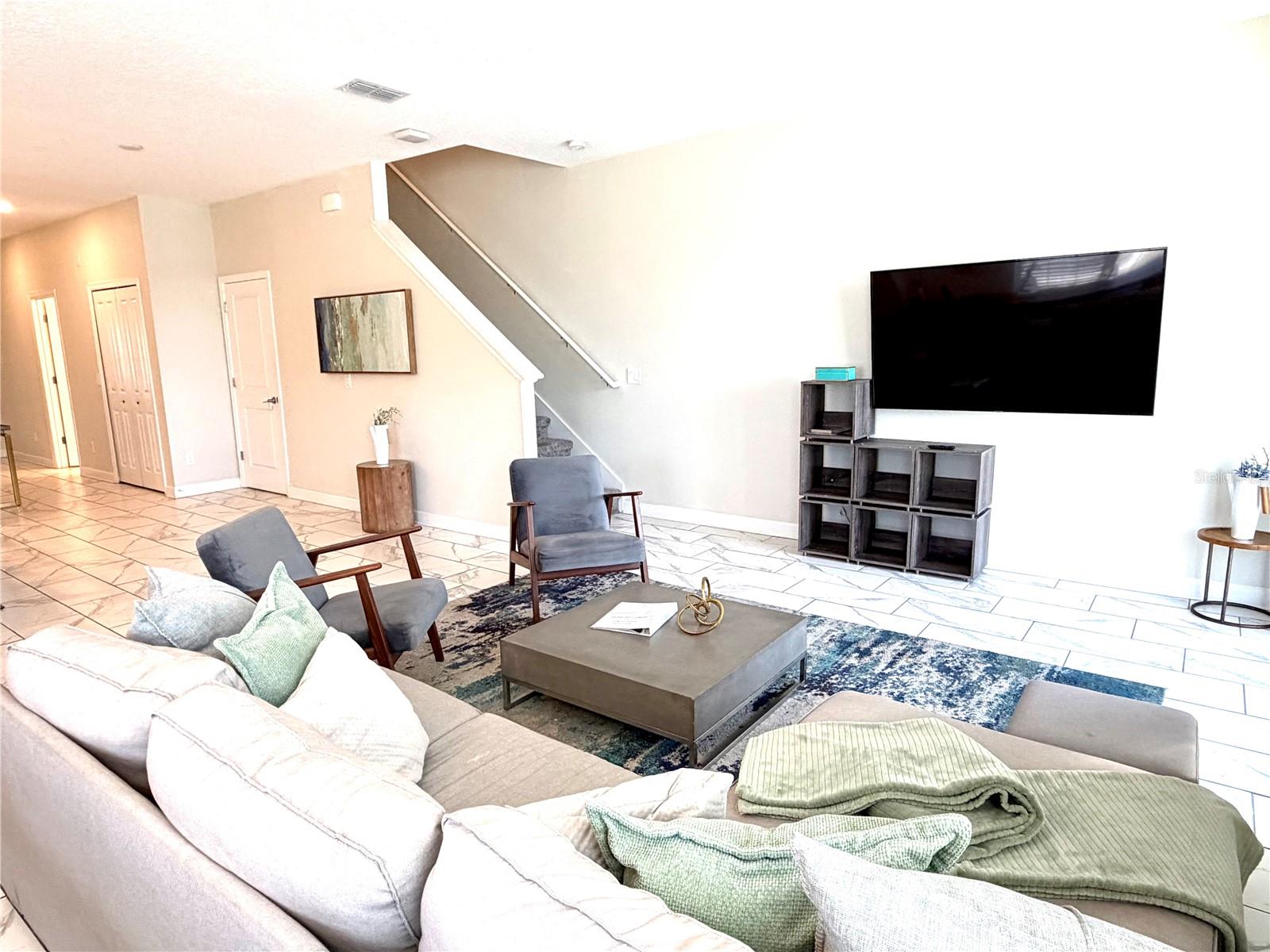 STOREY LAKE PH 3 - Residential