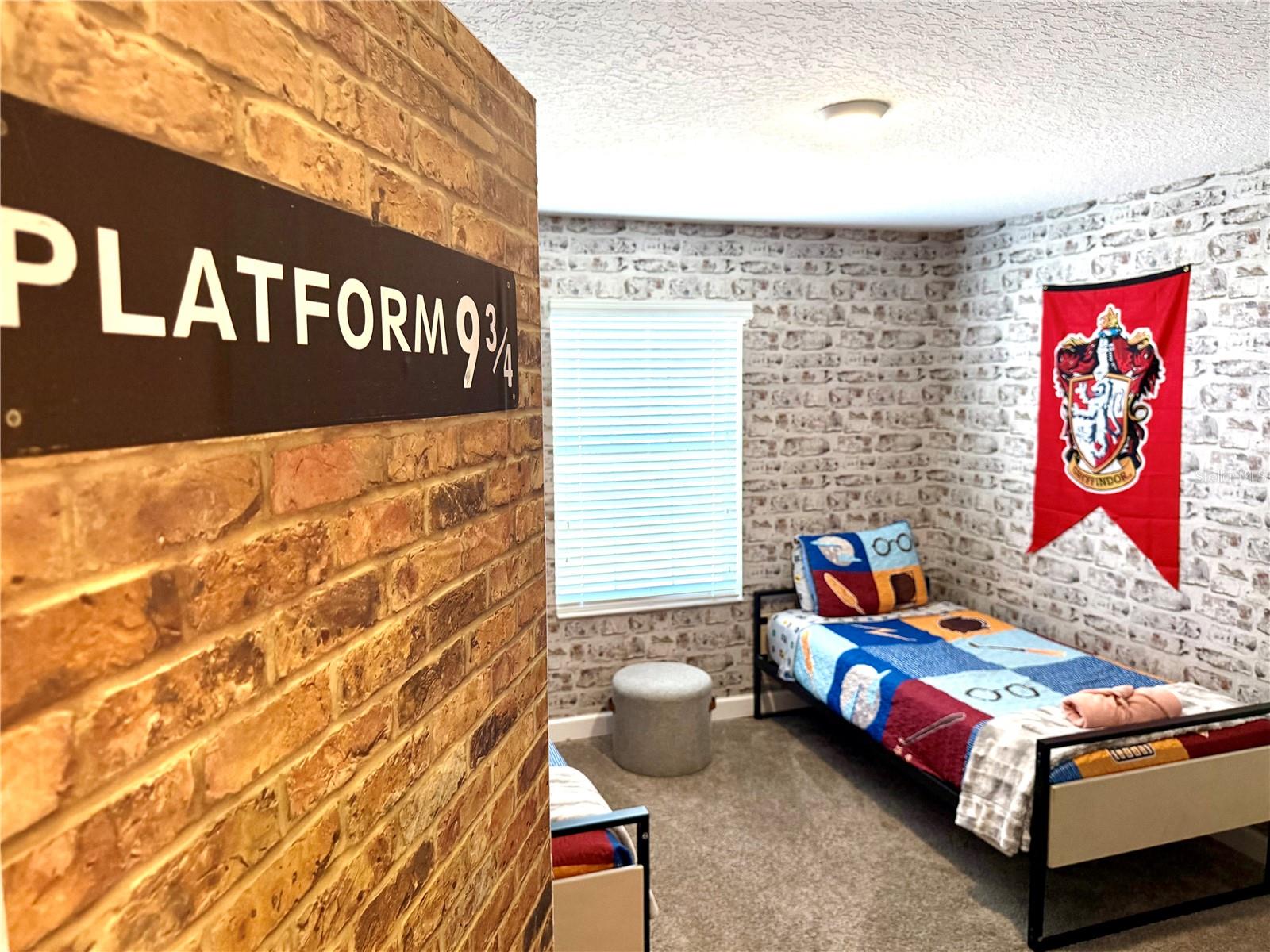 STOREY LAKE PH 3 - Residential