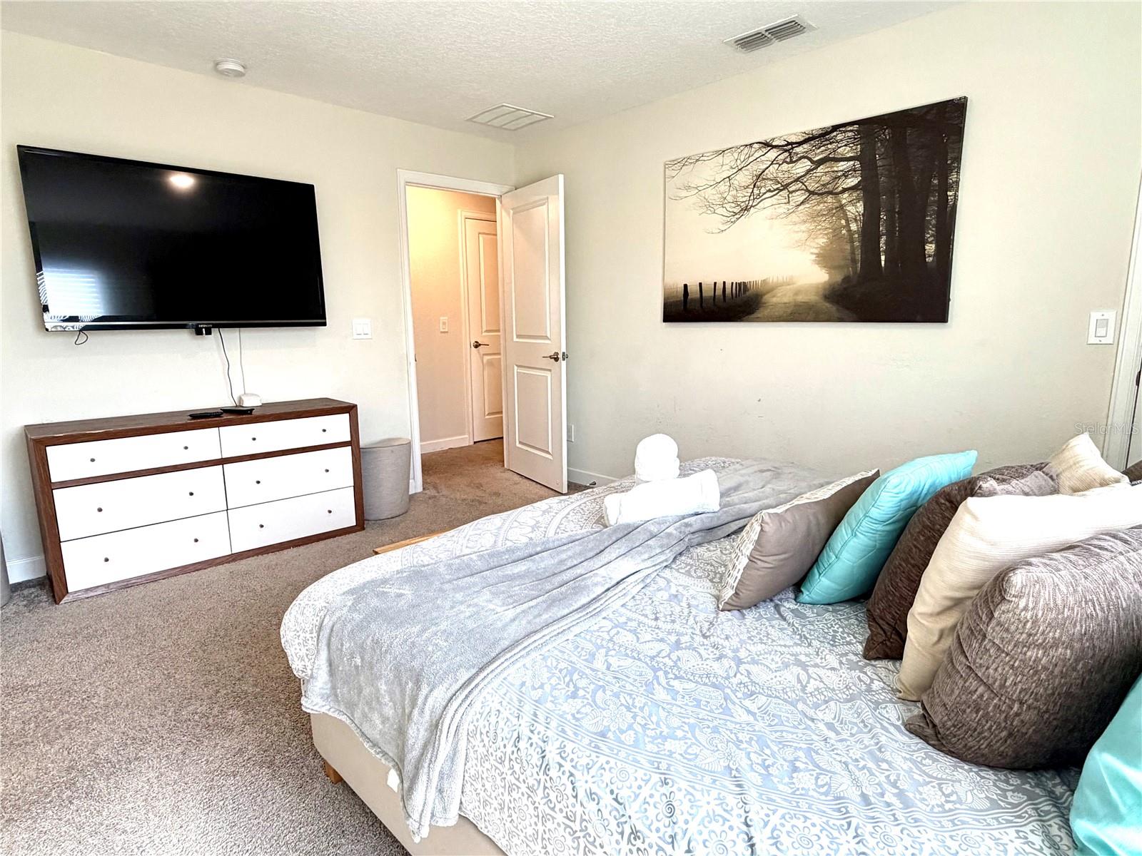 STOREY LAKE PH 3 - Residential