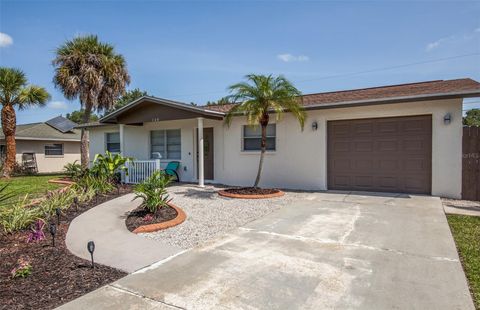Photo of 140 Columbia Road, Venice, FL 34293 (MLS # N6136670)